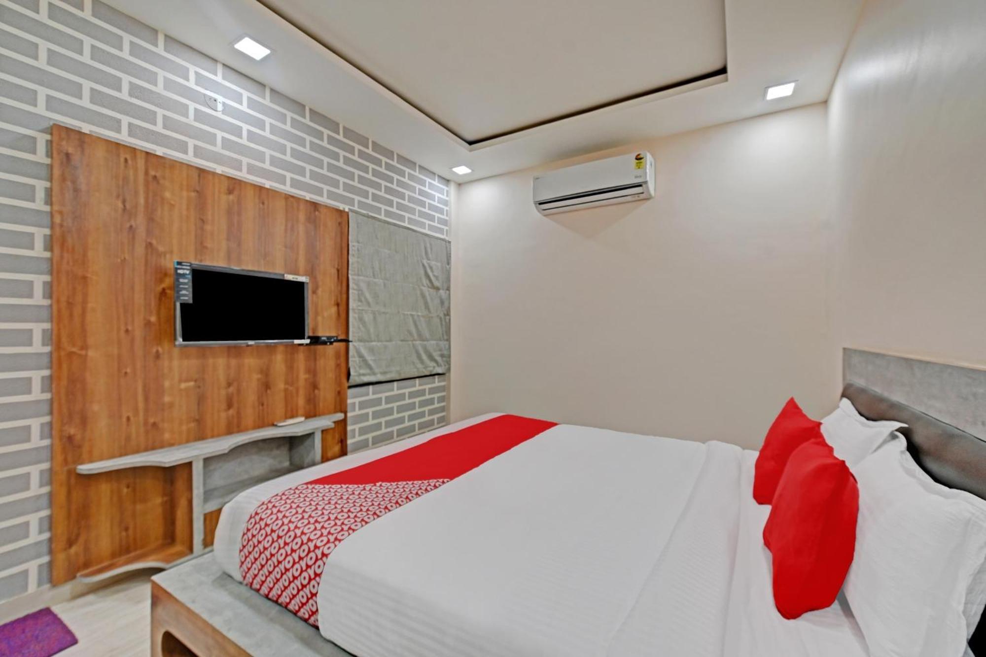 Hotel O The Castle Home Stay Inn Джайпур Екстериор снимка